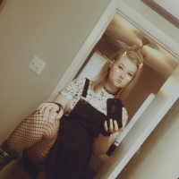 Moonie Sole