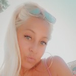bustyblondebella