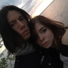 https://ei.phncdn.com/pics/users/u/002/133/995/621...