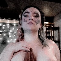 LuckyGal01