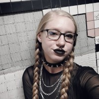 Hellgrevinne