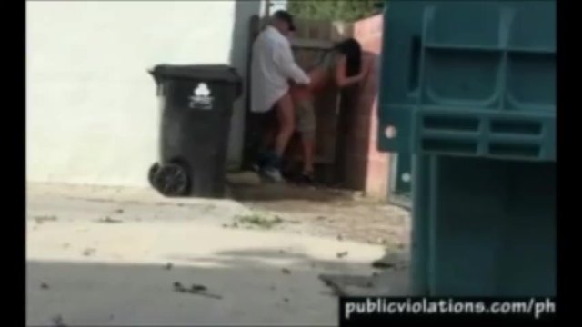 Ныряние в мусорные контейнеры