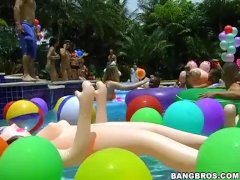 wet and wild XXX pool party