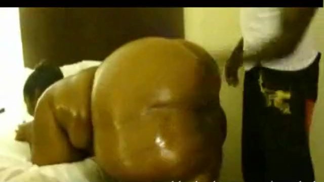 Watch Bondage Video:ebony bbw amazon loves getting her huge ass smacked