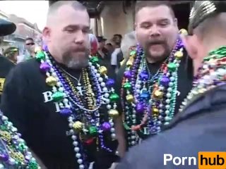 dick flash, mardi gras, flashing, natural tits