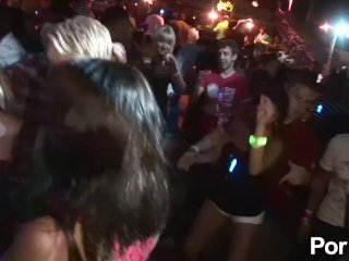 college, booty shake, party