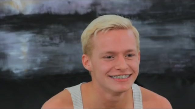 GayCastings Teenie bopper gets his asshole squeezed