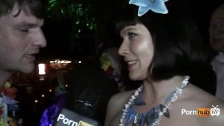 PornhubTV Liselle Bailey Interview at SHAFTAs 2012
