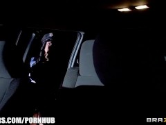 Thick big tit cop deepthroats and rides dick like a champ - Screenshot 4 of 16 - Mother