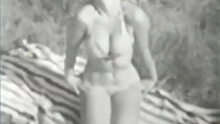 Scene 7 Of 553 Softcore Nudes In The 40S And 50S