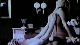 Thumbnail European Peepshow Loops 433 70's and 80's - Scene 6