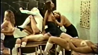 European Peepshow Loops 258 1970s - Scene 3