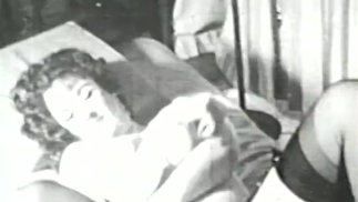 Эротика Ню 549 50-х и 60-х годов - Сцена 1