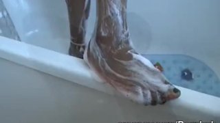 Black girl showers before sucking cock