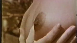 Peepshow Loops 416 70's and 80's - Scene 3