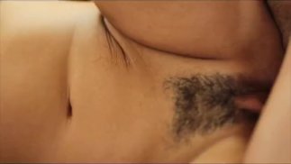 PureMature geile huisvrouw pijpt en neukt werkman