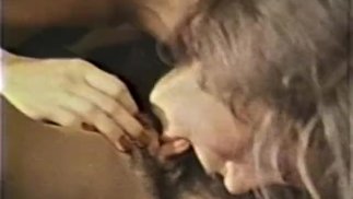 Лесбийские петли для пип-шоу 585 70-х и 80-х годов - Сцена 2