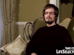 Photographer gets into dirty adventures with slutty models - Screenshot 1 of 16 - Lifeselector