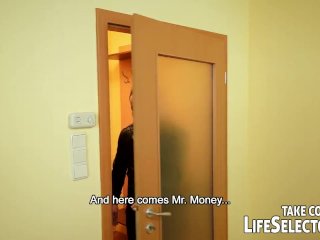 French_movie director auditions her_wannabe actresses.