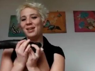 Огромное дидло для французской Чарли