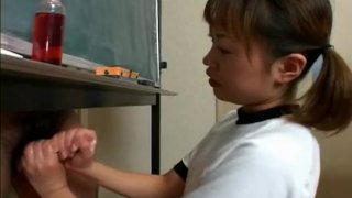 Jav HQ Cutie Giapponese Itsuki Wakana Masturba Un Cazzo Duro Senza Censure