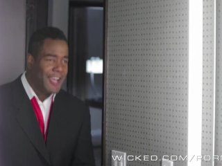 24 XXX: Jack Bauer’s Daughter gets devirginized by 2 hard cocks! screenshot number 2