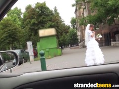 Strandedteens - Runaway bride - Screenshot 1 of 16 - European