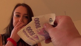Mofos - Teen gets fucked for cash