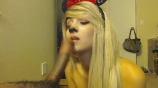 Chrissy Mouse zuigt heerlijke lul! Vrolijk Halloween :D