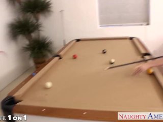Housewife Courtney Cummz take cock in POV screenshot number 2