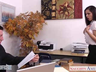 Chesty brunette Yurizan Beltran gets fucked in office screenshot number 0