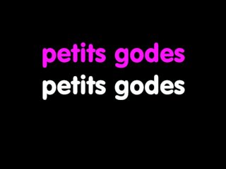 All the toys of a slutty MILF