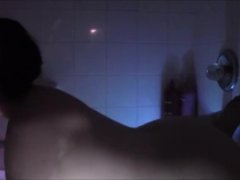 Odd Bath Time - Screenshot 11 of 16 - Bath