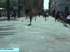 Victoria Sweet shows her sexy naked body on public streets