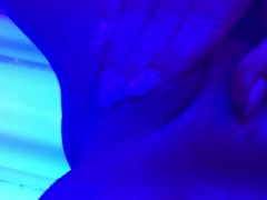 Tanning Tease - Screenshot 13 of 16 - Tease