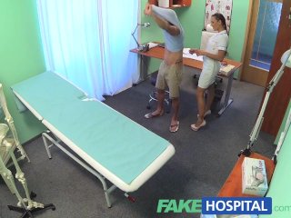 FakeHospital Ripped stud gets the nurses special treatment screenshot number 2