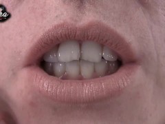 Sklaven Erziehung Worship einer Domina Lippen FemDom JOI