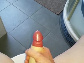 Masturbatie Vluggertje Cumshot + Slow-motion