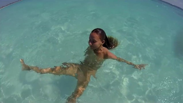 Katya Clover - Cuba Nudist