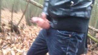 Публичная мастурбация