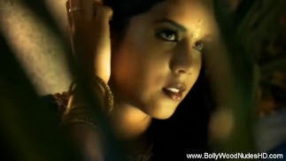 Brunette Exotic Asian Bolly Babe
