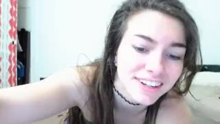 girl chroniclove flashing ass on live webcam - 6cam.biz