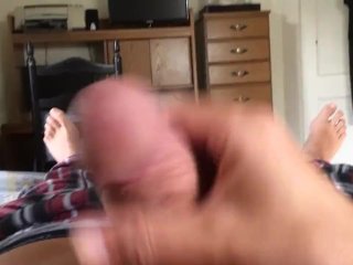 Straight jock morning jerkoff and cum