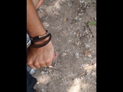 Sporty guy Public Masturbation during his bike trip!