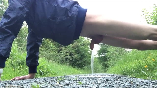 640px x 360px - There are different Ways to Piss - I Love to Piss in Public - Pornhub.com