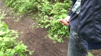 Настоящие мужчины не стесняются мочиться на публике