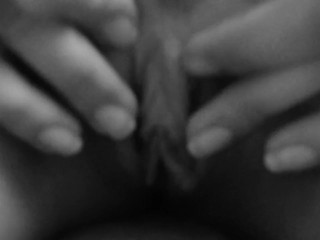 Fingers'n'Pussy | Black and White