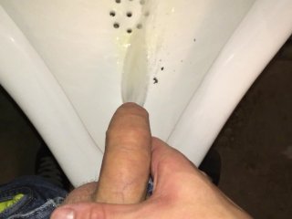 love to piss in urinals that smell so bad as this one