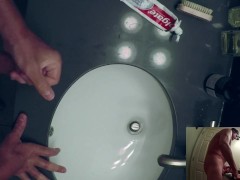 Shooting A Load After Pumping Up With A Bathmate Hydromax X-40