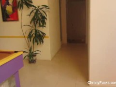 Behind the scenes with pornstar Christy Mack - Screenshot 10 of 16 - Bts